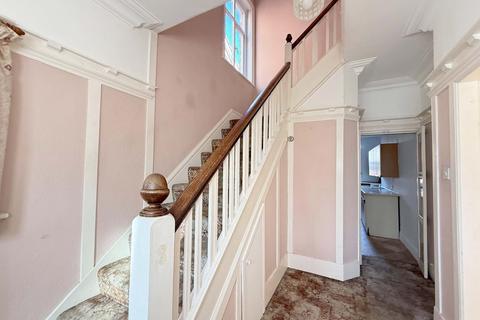 4 bedroom semi-detached house for sale, Norwood Crescent, Southport PR9