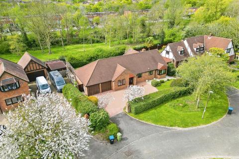 3 bedroom detached bungalow for sale, Verley Close, Woughton On The Green, Milton Keynes