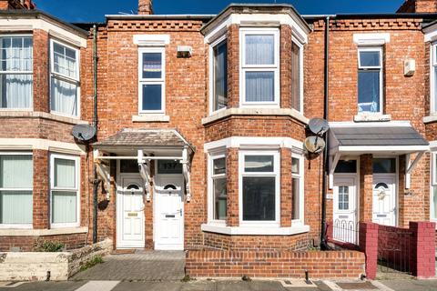 2 bedroom ground floor flat for sale, St. Vincent Street, South Shields