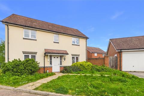 3 bedroom detached house for sale, Fawn Drive, Three Mile Cross, Reading, Berkshire, RG7