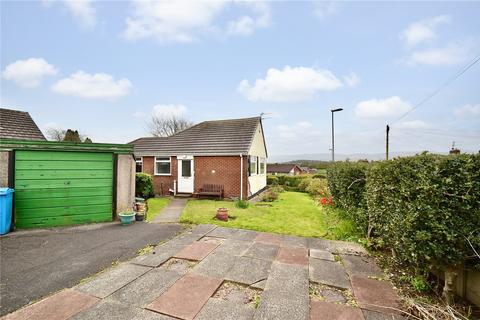 2 bedroom bungalow for sale, Dorset Avenue, High Crompton, Shaw, Greater Manchester, OL2