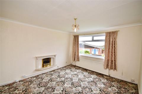 2 bedroom bungalow for sale, Dorset Avenue, High Crompton, Shaw, Greater Manchester, OL2
