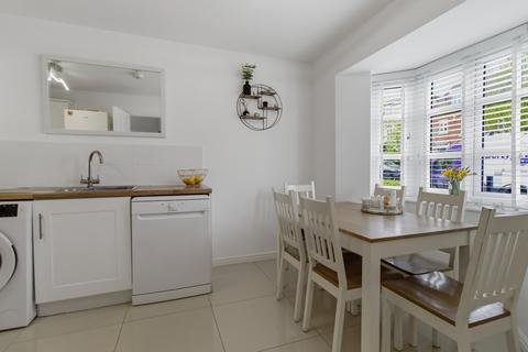 4 bedroom semi-detached house for sale, Hill View Road, Malvern, Worcestershire, WR14 1FJ