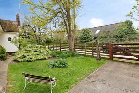 4 bedroom house for sale, Little Wakering Hall Lane, Great Wakering, Southend-on-Sea, Essex, SS3