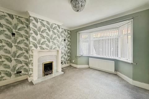 3 bedroom semi-detached house for sale, Hodgkin Park Crescent, Benwell, Newcastle upon Tyne, NE15