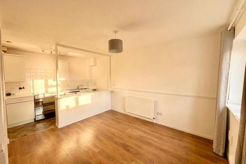 1 bedroom terraced house to rent, Arundel Way, Billericay