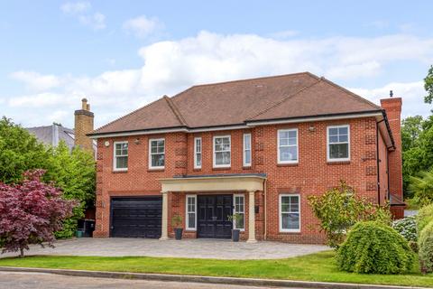 6 bedroom detached house to rent, Forest Drive Keston BR2