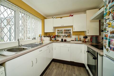 3 bedroom semi-detached bungalow for sale, Cam Walk, Basingstoke
