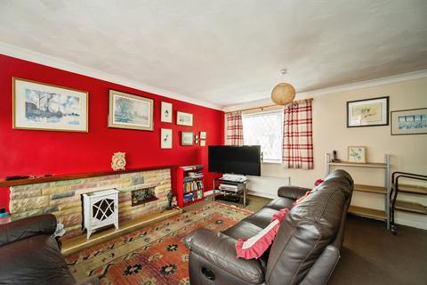 3 bedroom semi-detached bungalow for sale, Cam Walk, Basingstoke