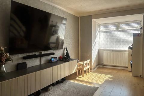 2 bedroom semi-detached house for sale, Chancery Street, Chadderton, Oldham, OL9