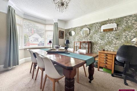 4 bedroom detached house for sale, Plas Avenue, Prestatyn, Denbighshire LL19 9NH
