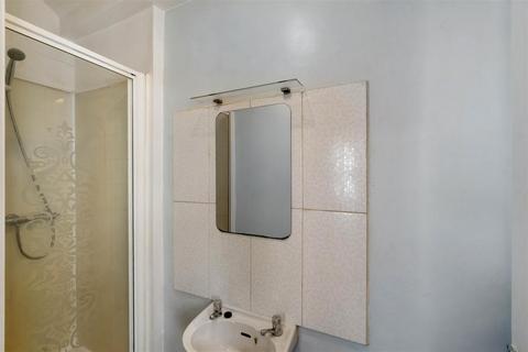 Studio to rent, Beatrice Avenue, Lipson, Plymouth