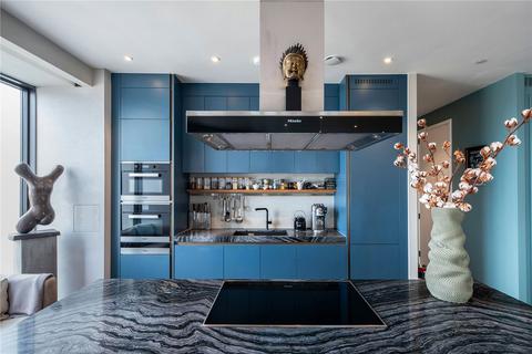 3 bedroom apartment for sale, Newton Street, London, WC2B