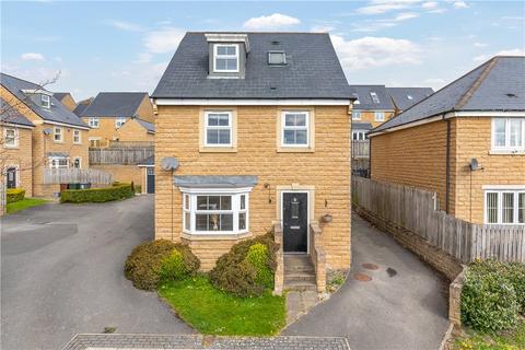4 bedroom detached house for sale, Honey Pot Fold, Baildon, West Yorkshire, BD17