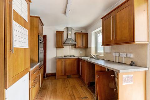 3 bedroom semi-detached house for sale, Peacock Avenue, Wakefield, West Yorkshire, WF2