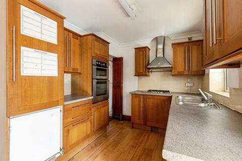 3 bedroom semi-detached house for sale, Peacock Avenue, Wakefield, West Yorkshire, WF2