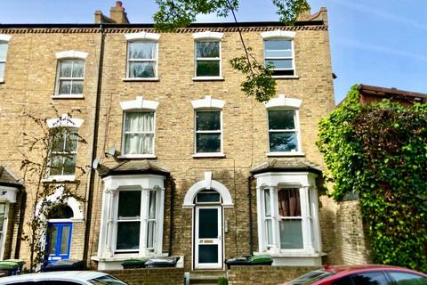 6 bedroom end of terrace house to rent, Ennis Road, London, Greater London, N4