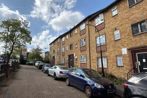Colney Hatch Lane, Muswell Hill, N10