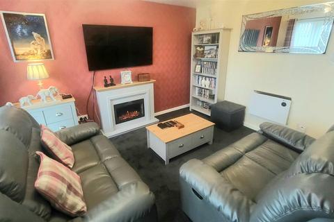 1 bedroom flat for sale, 33 Glan Gors, Harlech