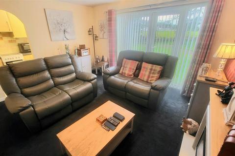 1 bedroom flat for sale, 33 Glan Gors, Harlech
