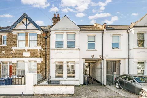Berrymede Road, London W4