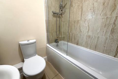 2 bedroom maisonette to rent, Shirley, Solihull, B90