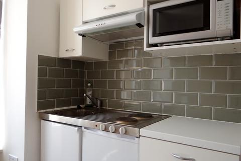 Studio to rent, Worthing Road, Southsea, PO5