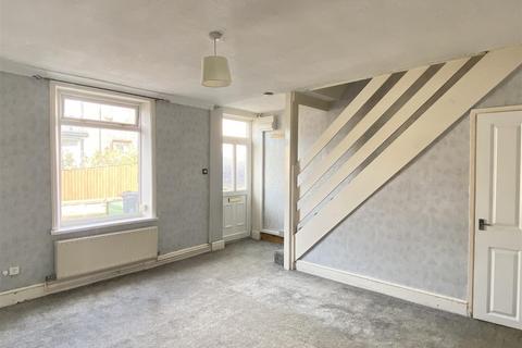 3 bedroom end of terrace house for sale, Brickyard, Mirfield