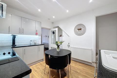 2 bedroom terraced house for sale, Church Street, Aldbrough, Hull
