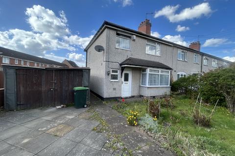 3 bedroom semi-detached house to rent, Callear Road, Wednesbury, WS10
