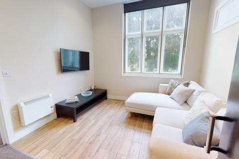 3 bedroom flat to rent, 94e Whiteladies Road, Bristol BS8