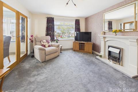 3 bedroom bungalow for sale, Wheatlands Close, North Yorkshire TS14