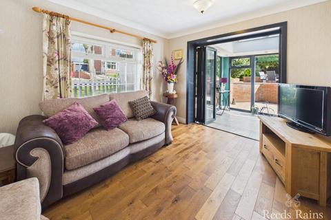 3 bedroom bungalow for sale, Wheatlands Close, North Yorkshire TS14