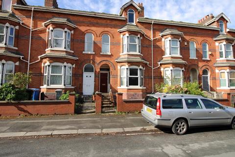 4 bedroom terraced house for sale, Shrewsbury Street, Old Trafford, Manchester. M16 7NY