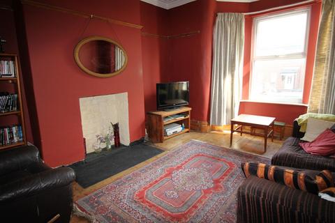 4 bedroom terraced house for sale, Shrewsbury Street, Old Trafford, Manchester. M16 7NY