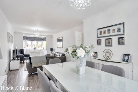 4 bedroom semi-detached house for sale, Eden Park Avenue, Beckenham, BR3