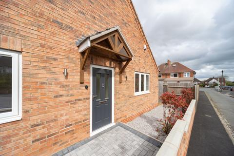 2 bedroom detached house for sale, Holt Drive, Loughborough, LE11