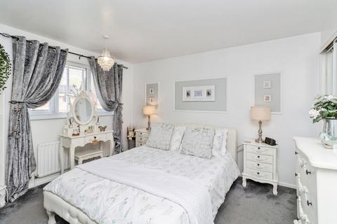 3 bedroom detached house for sale, Grovefields, Telford TF1