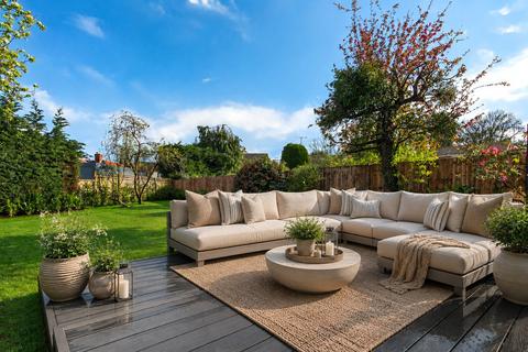 3 bedroom detached house for sale, Dale Lodge Road, Sunningdale, Ascot, Berkshire, SL5