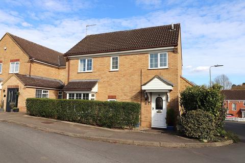 3 bedroom detached house for sale, Edmonds Drive, Stevenage, Hertfordshire, SG2