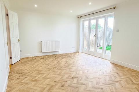 4 bedroom detached house to rent, Parsonage Barns, Bottisham, Cambridge
