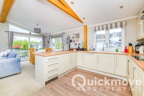 2 bedroom park home for sale, Peterborough, Cambridgeshire, PE8