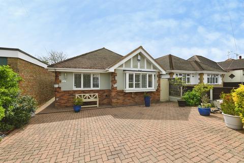 4 bedroom detached bungalow for sale, Clifton Road, Rochford