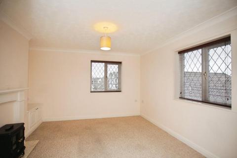 2 bedroom maisonette for sale, The Hawthorns, Lutterworth, LE17