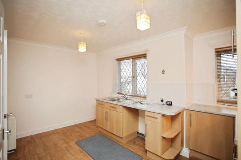 2 bedroom maisonette for sale, The Hawthorns, Lutterworth, LE17