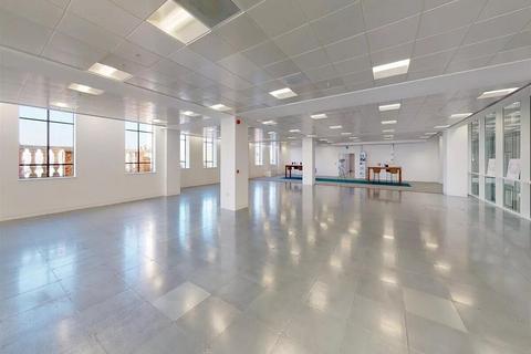 Office to rent, The Headrow Leeds LS1 8EQ