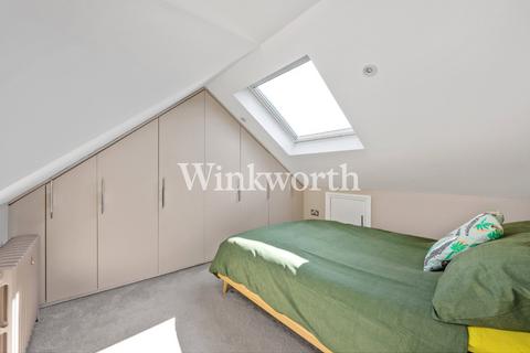 1 bedroom apartment for sale, Brownswood Road, London, N4