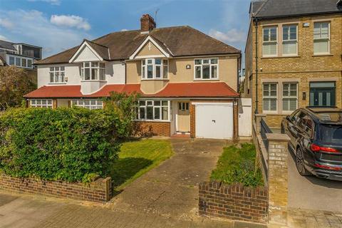 3 bedroom house to rent, Sudbrooke Road, London SW12