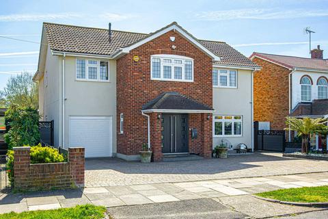 5 bedroom detached house for sale, Southend-on-sea SS1