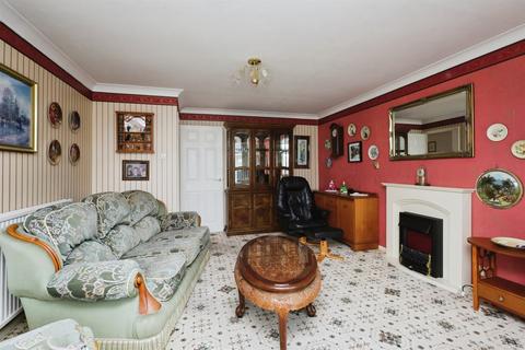 3 bedroom detached bungalow for sale, Hazelwood Avenue, Eastbourne